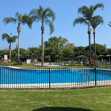 Apartamento Lovely 2-bed In Elviria Nr Marbella